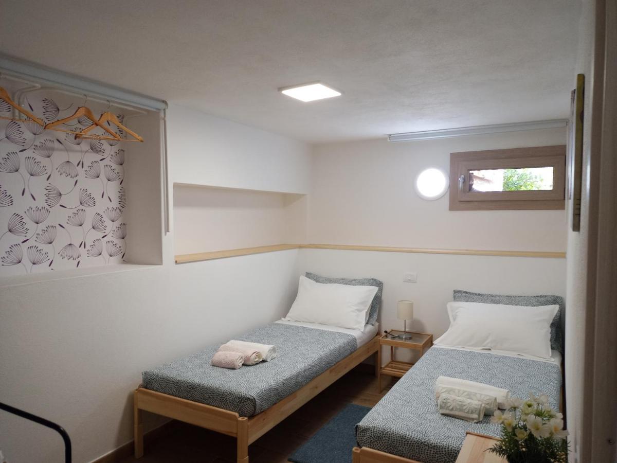 Vacanze Nella Casetta Пула Екстер'єр фото