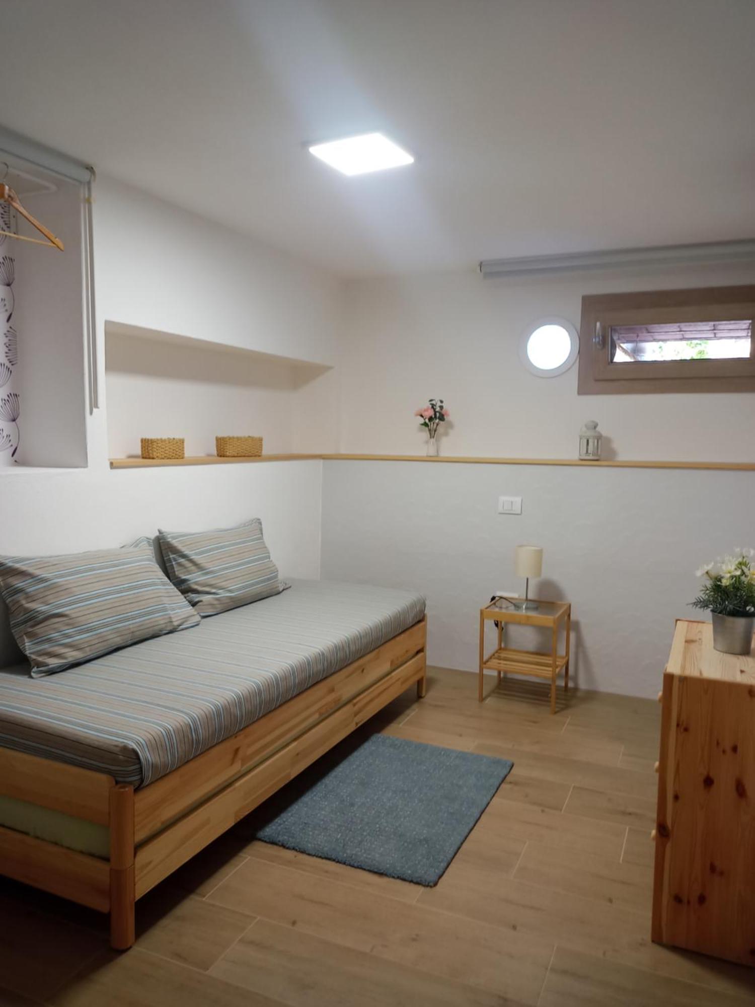 Vacanze Nella Casetta Пула Екстер'єр фото